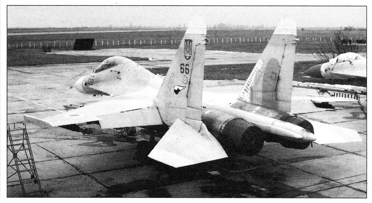 Su-27ub 1032